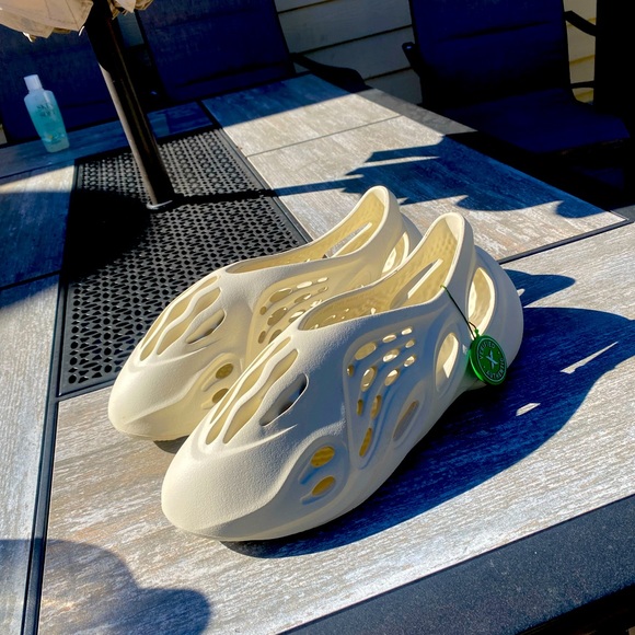 adidas Yeezy Foam runner Sand RNNR